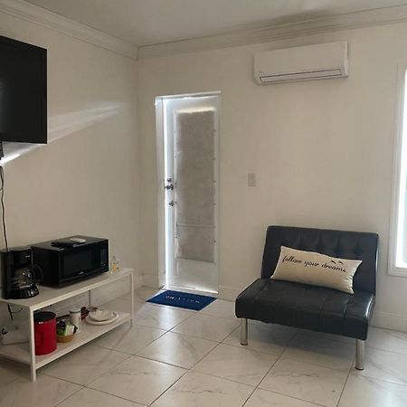 Blue Sky Apartment ฟอร์ตไมเยอร์ ภายนอก รูปภาพ